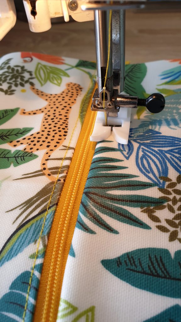 Lananas-Filant-Trousses-Tropicales
